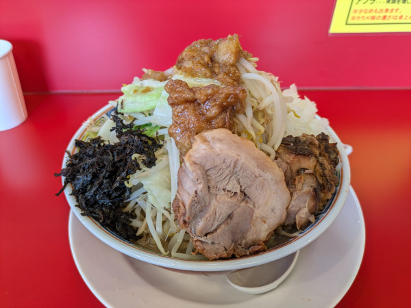 「塩ラーメン　野菜·たまねぎましまし」@ラーメン金剛の写真