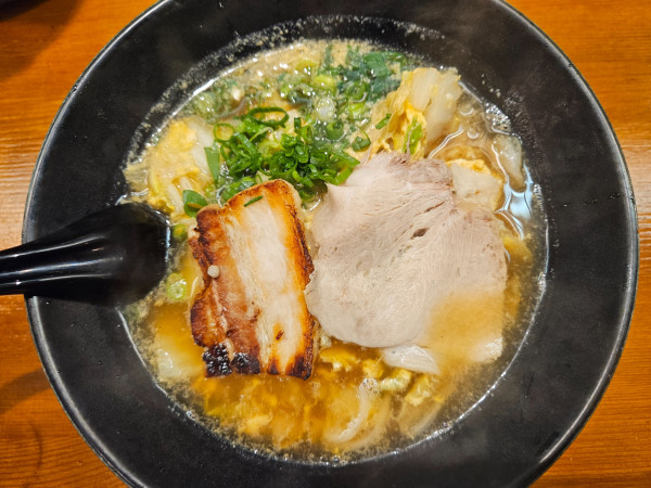 「卵とじラーメン」@麺処かわはらの写真