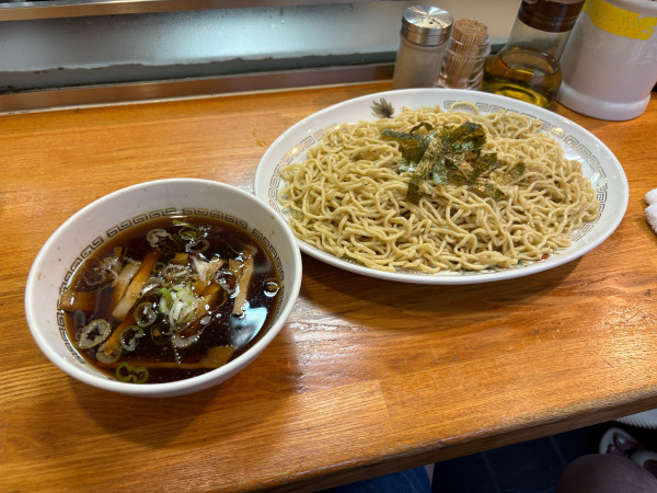 「つけ麺 + 大盛」@春木屋 荻窪本店の写真