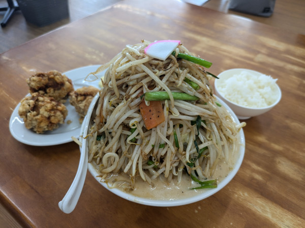 「たんめん（野菜まし）」@極濃湯麺 キントン 太田店の写真