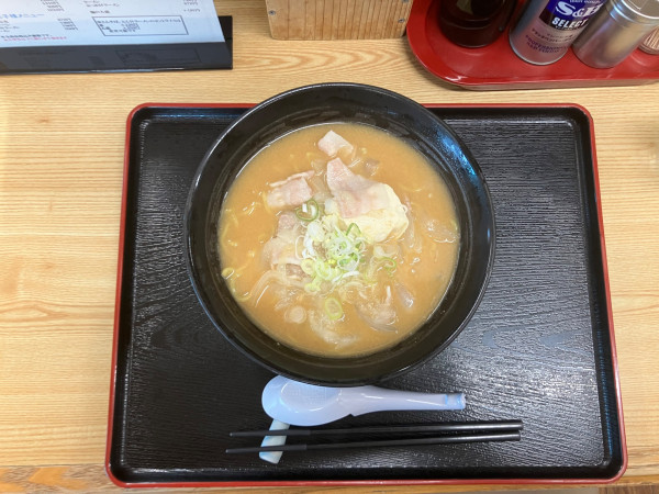 「とん汁ラーメン 970円」@とん汁のたちばなの写真