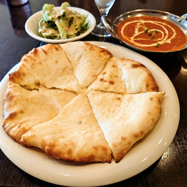 「Ａセット(800円)＋チーズナンに変更」@ブッダスパイスの写真