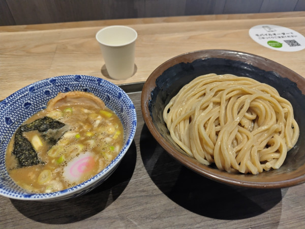 「つけめん並890円」@次念序 ふかや花園プレミアムアウトレット店の写真