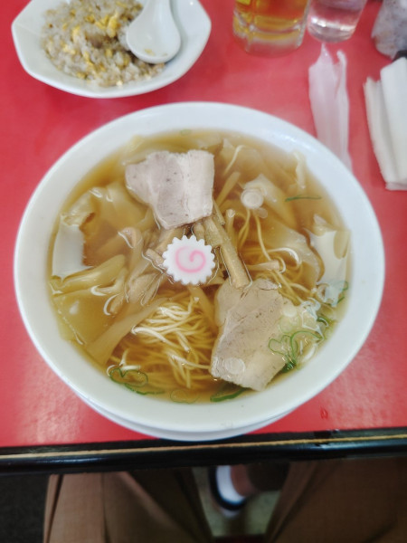 「雲呑麺(ワンタン麺)(1,000円)」@中華料理 新三陽 後楽園店の写真