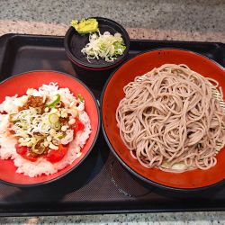 もりそば（立ち食いそば屋のタコライス丼セット）