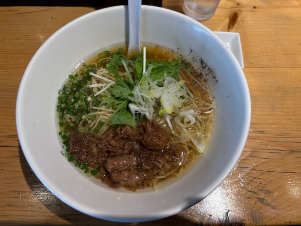 「牛骨麺➕ライス」@麺屋 西川の写真