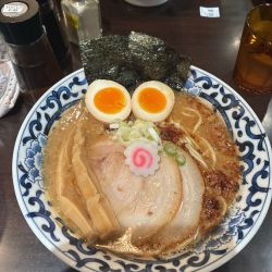 濃厚ラーメン