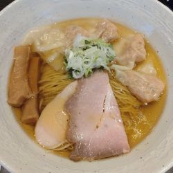 わんたん塩らぁめん