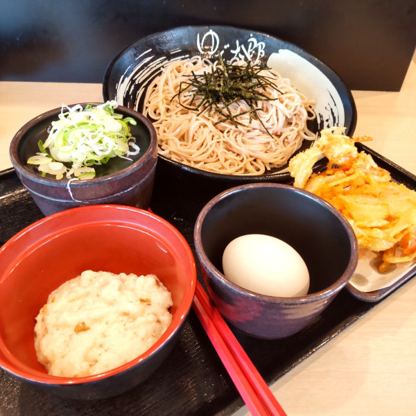 「月見芋そば（生玉子）（￥670）＋かきあげ（クーポン）」@ゆで太郎 市原潮見通り店の写真