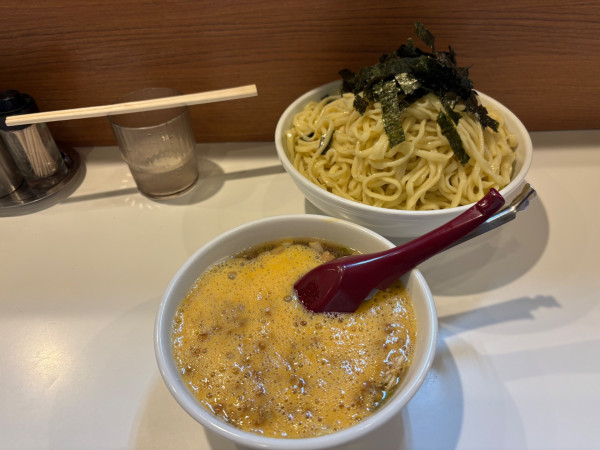 「納豆ざるラーメン特盛り」@らぁめん ほりうち 新橋店の写真