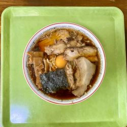 生玉子入り中華そば　1130円