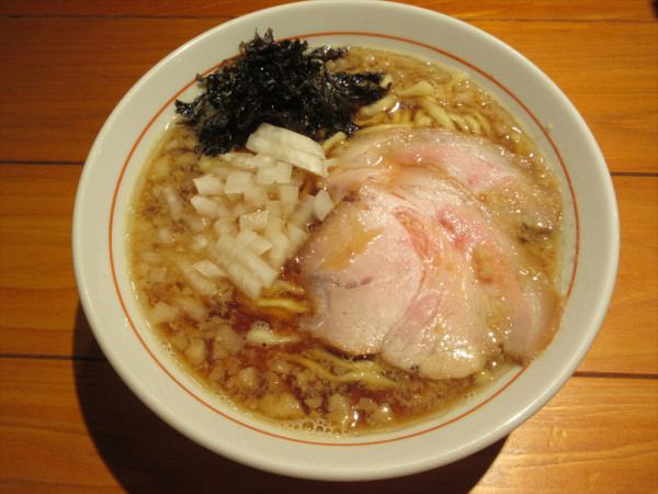 「背脂煮干し中華そば（950円）」@背脂煮干し中華そば 和市 大崎店の写真