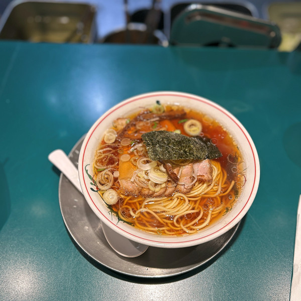 「醤油ラーメン、半チャーハンセット」@本郷苑の写真