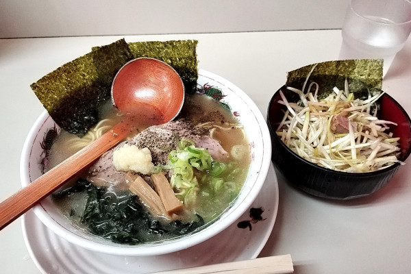 「らーめん＆ネギ丼セット７９０円」@ラーメンショップ 希望ヶ丘店の写真
