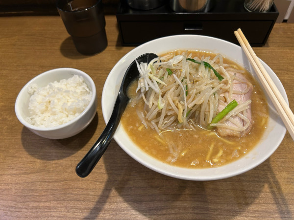 「味噌ラーメン　半ライス」@味噌麺処 田坂屋の写真