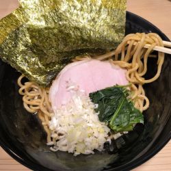 黒まぜそば並(180g)(900)