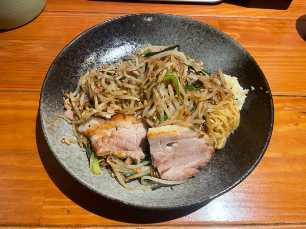 「スタミナ皿まぜそば（限定）」@麺屋 真心の写真