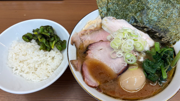 「上特選ラーメン＋小ライス」@麺家 たいせいの写真