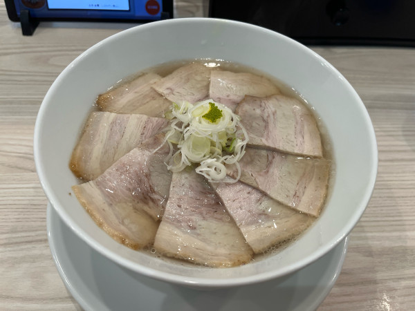 「帆立香る会津山塩チャーシュー麺 1,250円」@うえんで 喜多方店の写真
