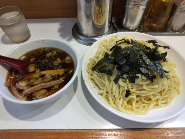 「ざるらぁめん大盛」@らぁめん ほりうち 新橋店の写真