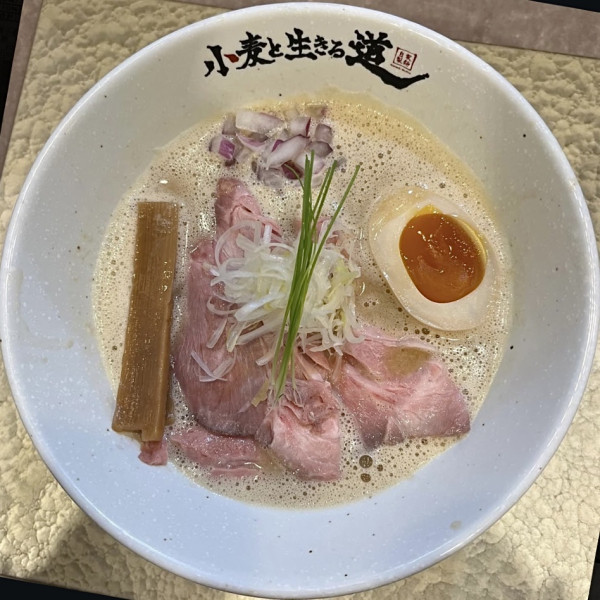 「大阪鶏白湯そば」@小麦と生きる道の写真