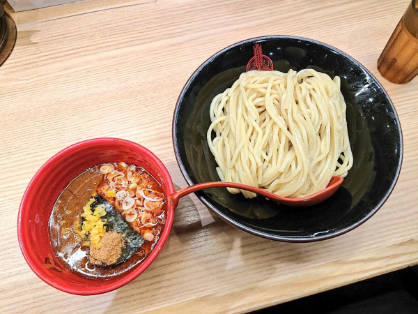「特濃辛つけ麺(中盛)」@つけ麺専門店 三田製麺所 吉祥寺店の写真