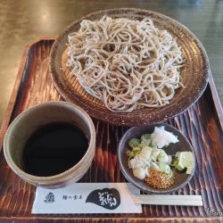 十割そば（1,100円）