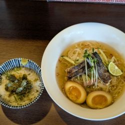 夏季限定炙りしめ鯖冷やし塩そばわさび飯付
