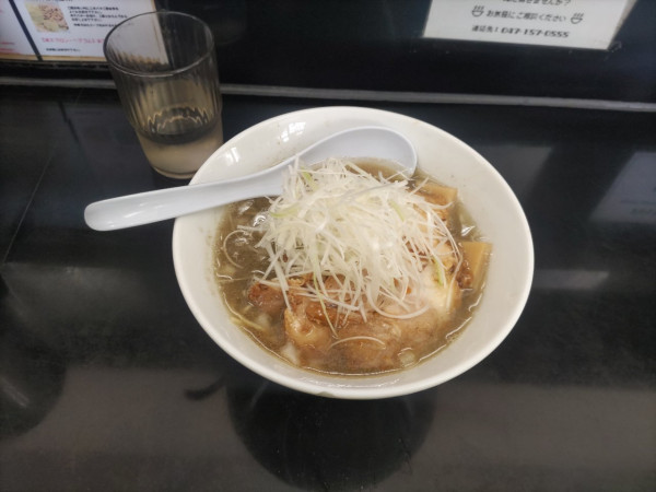 「煮干中華そばHARD」@煮干中華そば のじじR 我孫子店の写真