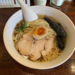 鶏の冷た～い塩らはッ！（大盛）