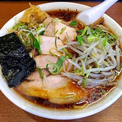 チャーシューワンタンメン