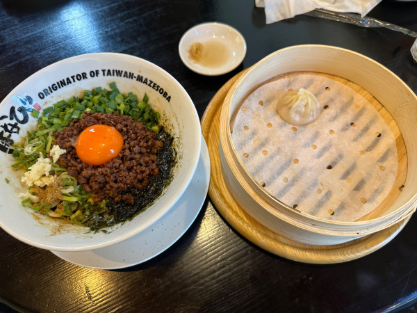 「A.台湾まぜそば（並盛・120g＋小籠包＋追い飯）1800円」@FAN×麺屋はなびの写真