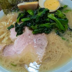ラーメン・チャーシュー＆味付玉子＆ほうれん草増し