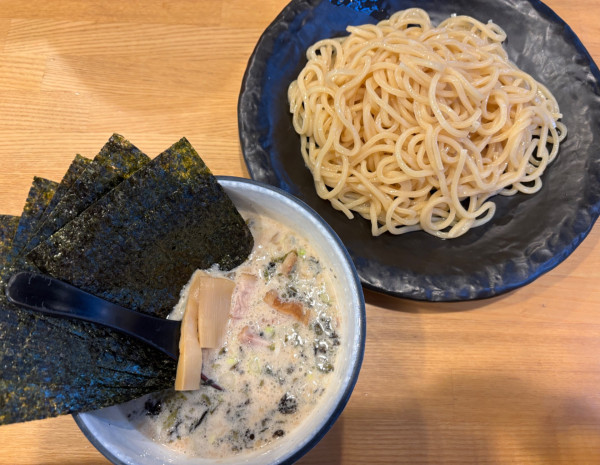 「塩つけ麺+海苔」@つけ麺 ががちゃい 中山店の写真