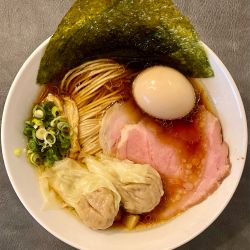 特製醤油らぁ麺 ¥1250円