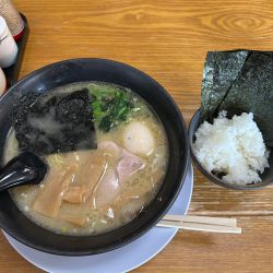 塩とんこつラーメンランチセット＋味玉