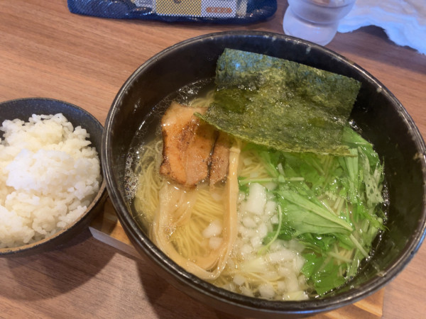 「汐そば　790円　ランチご飯サービス」@まぜ郎 ぎんや 中川店の写真