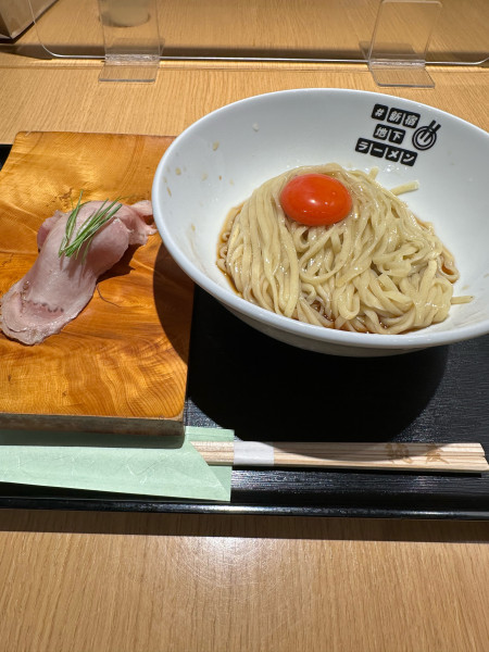 「【純麦×ネコゴオリ】夏の純玉+おにく寿司」@#新宿地下ラーメンの写真