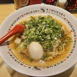 煮玉子ネギラーメン