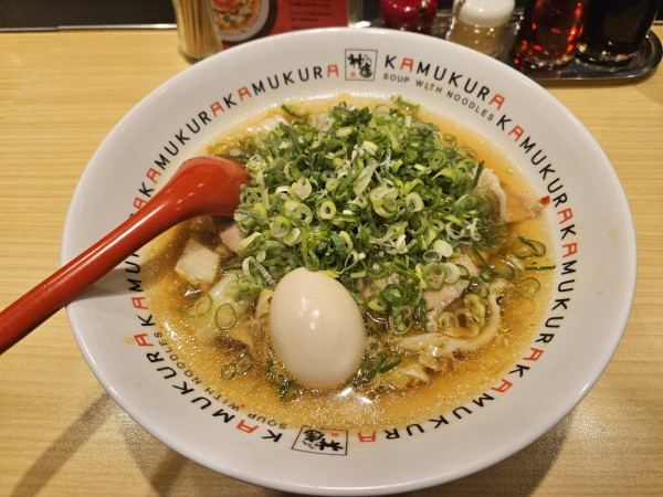「煮玉子ネギラーメン」@どうとんぼり神座 千日前店の写真