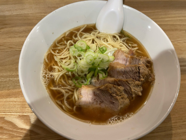 「肉そば 小」@自家製麺 伊藤 神田店の写真