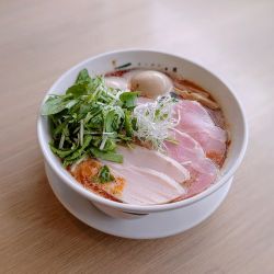 特製酸香辣そば