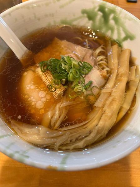 「らーめん正油」@川の先の上の写真