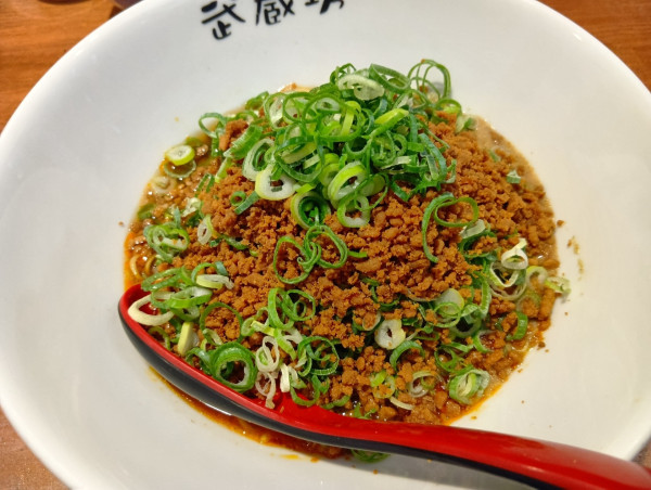 「ごま担担麺 肉増し」@武蔵坊の写真