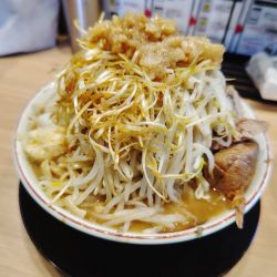大ラーメン(1,100円)