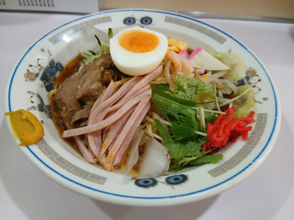 「冷やし五目中華そば 900円」@中華料理 金来の写真