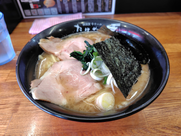 「牛テールたけめん(醤油)¥980」@たけめんの写真