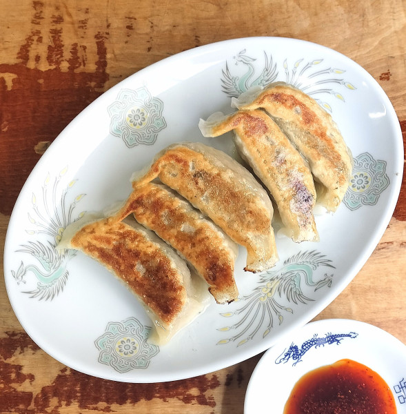 「餃子 400円」@昇龍の写真