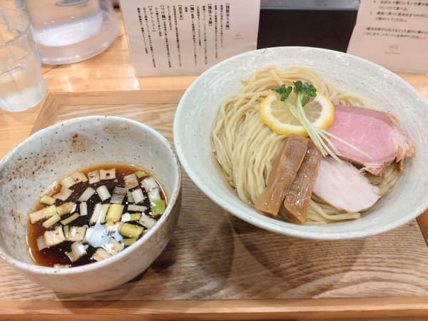 「昆布水つけ麺醤油　大盛」@HONJO NOODLE HOUSEの写真