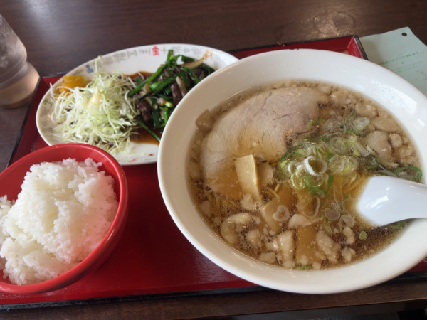 「ラーメンセット　レバニラ　1100円」@尾道ラーメン とんちんかんの写真